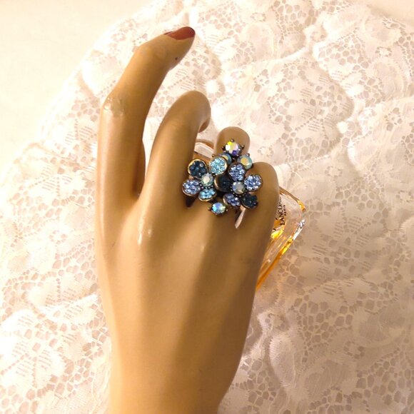 VTG NWOT Monet Girls Women’s Blue Cubic Zirconia Adjustable Vintage Copper Ring - Picture 3 of 11